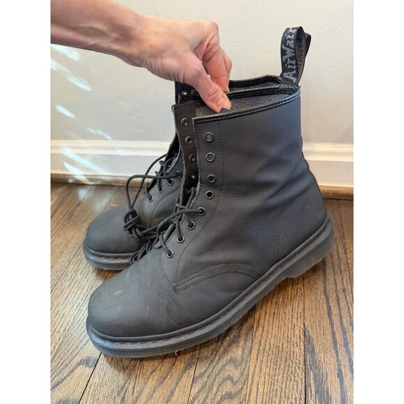 Doc Martens Sz 14 Boots Black Coated Textured Leather Lace-Up Combat 1460 main image 8